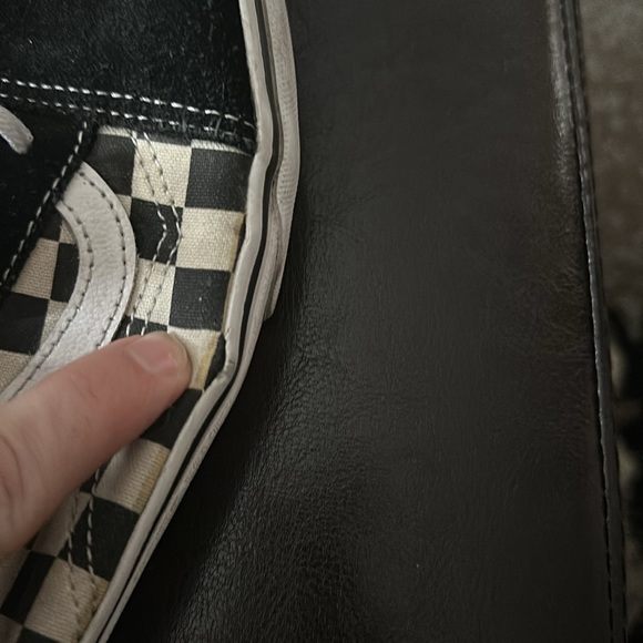 Vans Old Skool low top black/white/checkerboard suede shoes - Picture 7 of 8